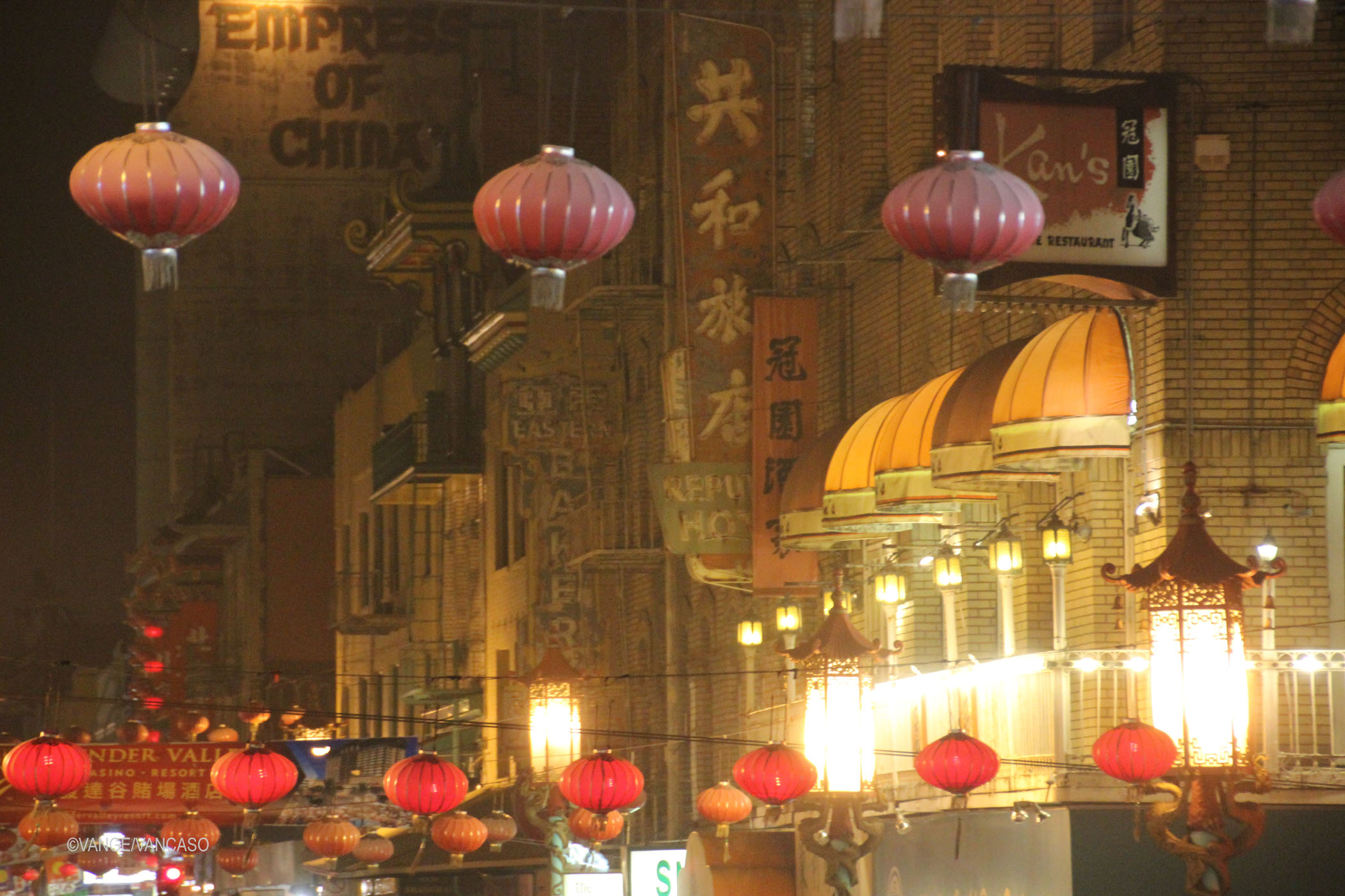 Chinatown in San Francisco, CA, USA, photo by Vange